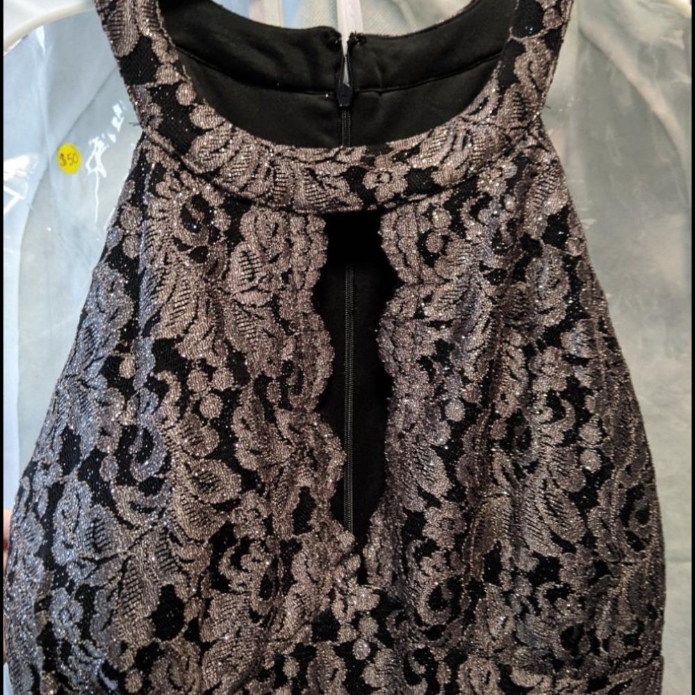 Dresses! - Picture 7 of 8